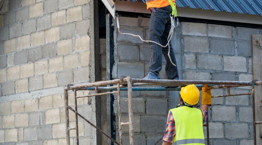 Professional residential roofers in Richmond Dale, OH